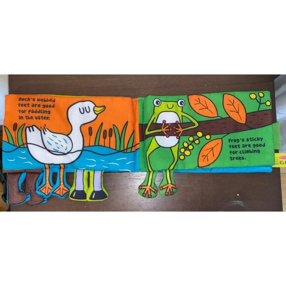 Melissa & Doug K's Kids Educational Cloth Book - Whose Feet? - Picture 5 of 9